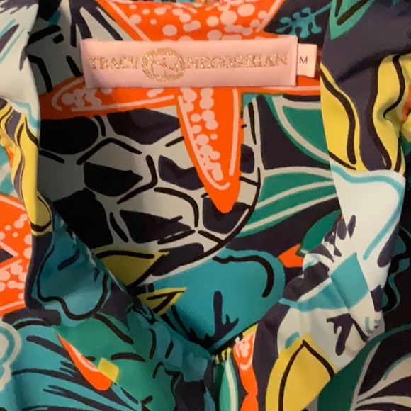 Tracy Negoshian Taylor Ruff Neck dress in starfish print, size M, side pocket. - Picture 2 of 8